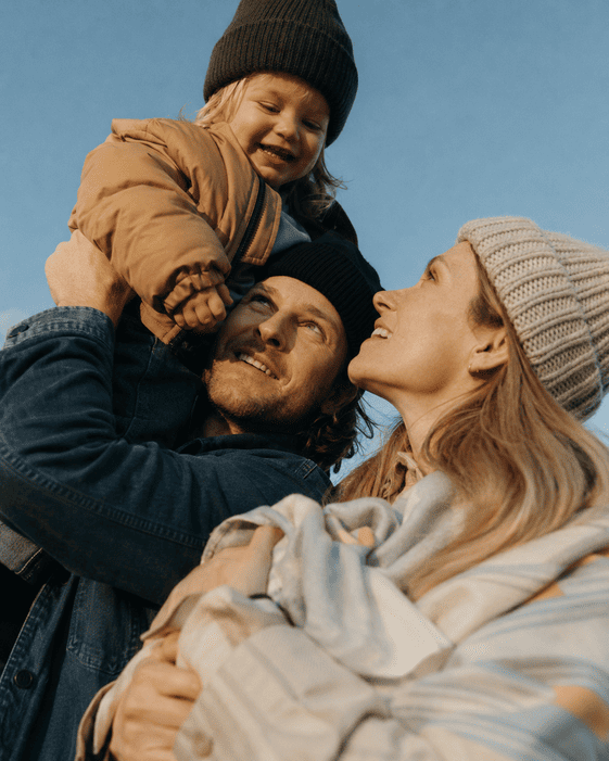 Familie bei Outdoor-Aktivitäten